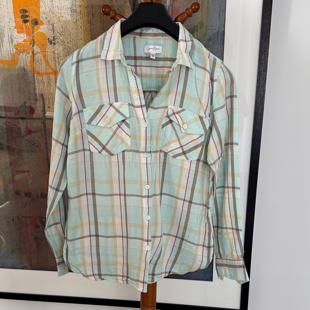 Jessica Simpson Women’s Plaid Button-Up Shirt